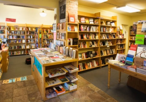 Libreria: quanto si guadagna, quanto costa, autorizzazioni, aprire in franchising